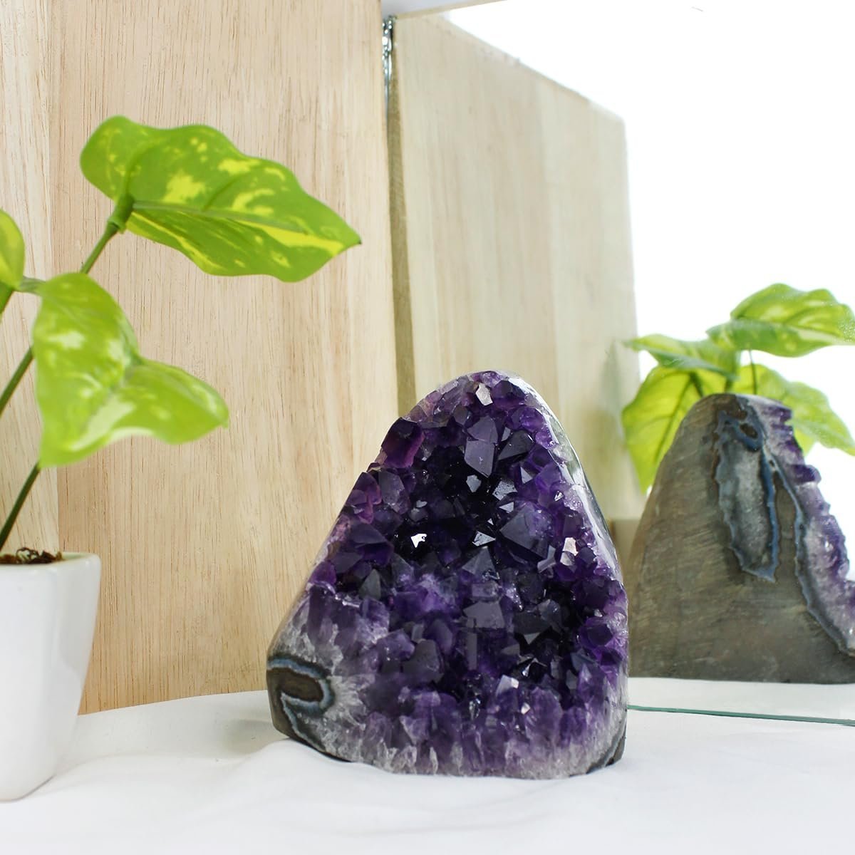Amethyst-Cluster-2-700-800-Gm.jpg